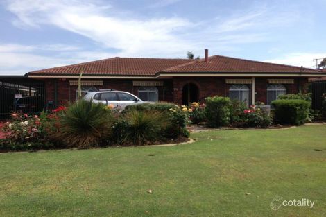 20 Robinson Rd, Eden Hill, WA 6054