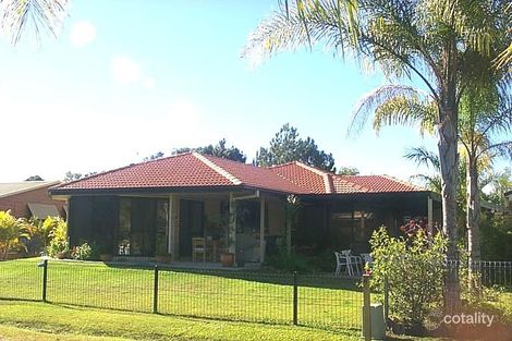 15 Timothy Esp, Beachmere, QLD 4510