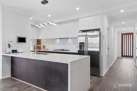 Property photo of 6 Ashwood Circuit Chambers Flat QLD 4133