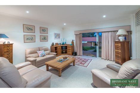 Property photo of 5 Nioka Street Brookfield QLD 4069