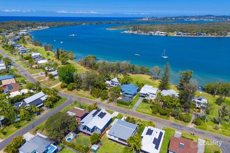 47 Shoreline Dr, North Shore, NSW 2444