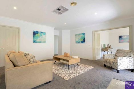 Property photo of 5 Middleton Grove Berwick VIC 3806