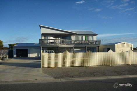 2 Stans Ct, Stansbury, SA 5582