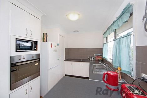 Property photo of 27 Huene Avenue Halekulani NSW 2262