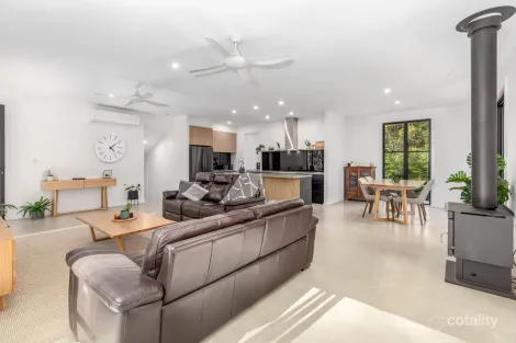 Property photo of 45 Calty Close Verrierdale QLD 4562