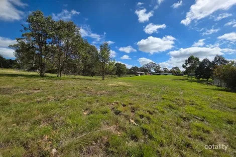 Property photo of 18 Devoncourt Road Crows Nest QLD 4355