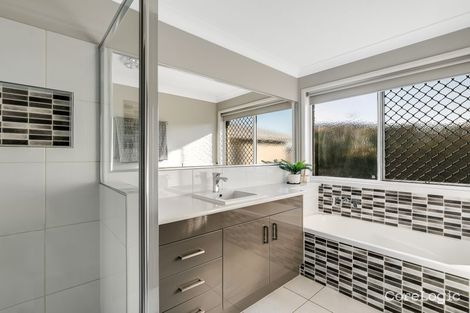 Property photo of 1 Heron Court Kleinton QLD 4352