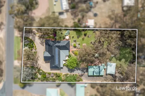 Property photo of 20 Forest Drive Ascot VIC 3551