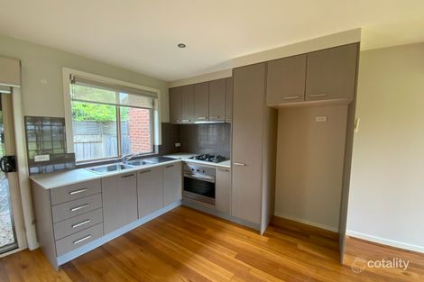 Property photo of 2/34 McComas Street Reservoir VIC 3073