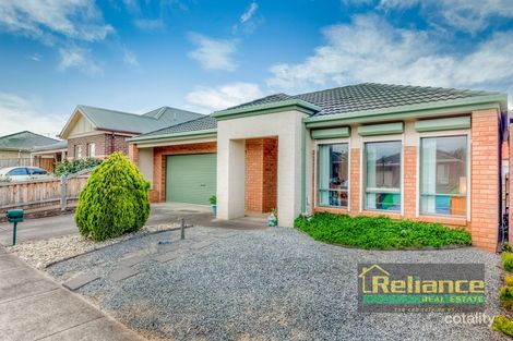 Property photo of 18 Damask Drive Tarneit VIC 3029