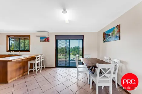 Property photo of 327 Weeroona Drive Wamboin NSW 2620