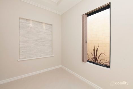 Property photo of 24 Pinnacle Road Coogee WA 6166