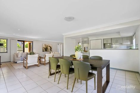 Property photo of 20 Mizen Place Holland Park West QLD 4121
