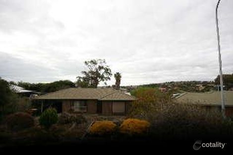 8 Carina St, Hallett Cove, SA 5158