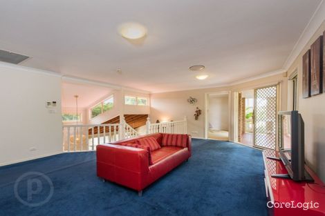 5 Salm Ct, Carindale, QLD 4152