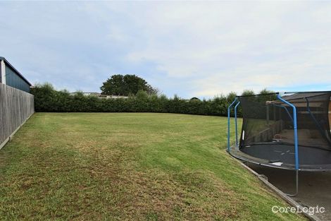Property photo of 17 Norman Court Lakes Entrance VIC 3909