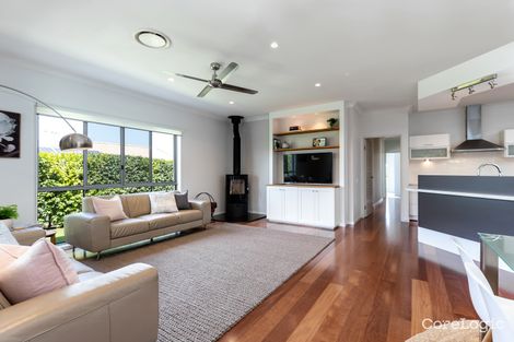 Property photo of 6 Amorosa Court Eatons Hill QLD 4037