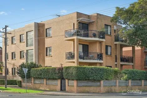 Property photo of 2/38-40 Edgbaston Road Beverly Hills NSW 2209