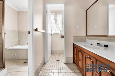 Property photo of 39 Nellie Stewart Drive Doonside NSW 2767