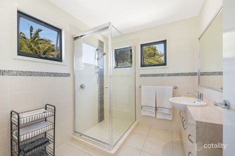 2/4 Catalina Dr, Mudjimba, QLD 4564