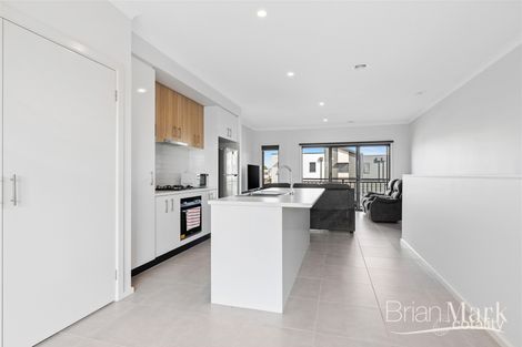 Property photo of 14A Timbarra Drive Werribee VIC 3030