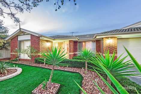 Property photo of 10 Yanga Lane Taylors Hill VIC 3037
