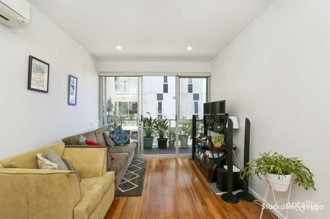 Property photo of 211/2 Plenty Road Preston VIC 3072