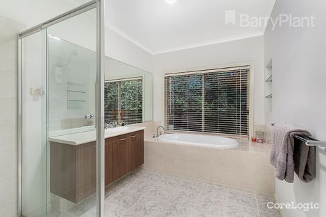 Property photo of 6 Ambrose Court Berwick VIC 3806