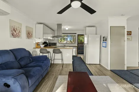 Property photo of 1/241 Cygnet Drive Berkeley Vale NSW 2261
