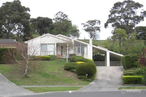 Property photo of 3 Hasken Court Berwick VIC 3806