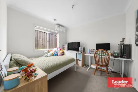 Property photo of 13 Madonna Street Doreen VIC 3754