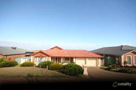 3 Annabelle Dr, Hallett Cove, SA 5158