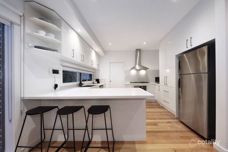 Property photo of 2B Mervin Street Bentleigh East VIC 3165