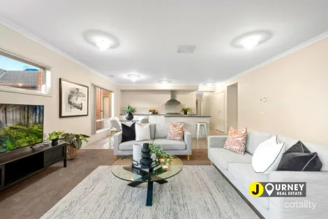 Property photo of 8 Moore Mews Pakenham VIC 3810