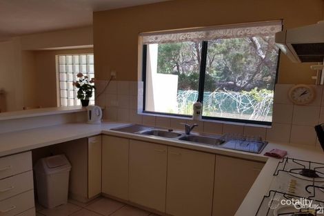 65 Long Island Pass, Connolly, WA 6027