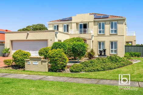 Property photo of 8 Myrtle Terrace Hamlyn Terrace NSW 2259