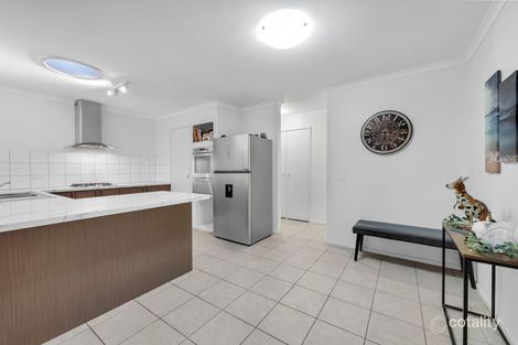 Property photo of 19 Garryowen Crescent Narre Warren VIC 3805