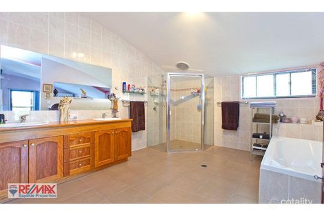 Property photo of 15 Portias Place Thornlands QLD 4164