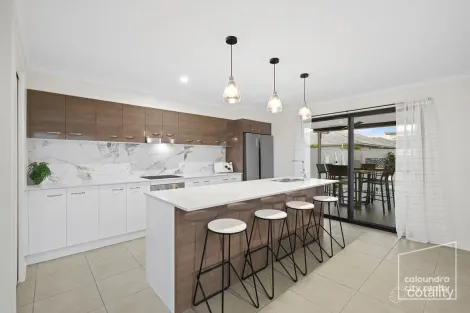 Property photo of 49 Paddington Circuit Baringa QLD 4551