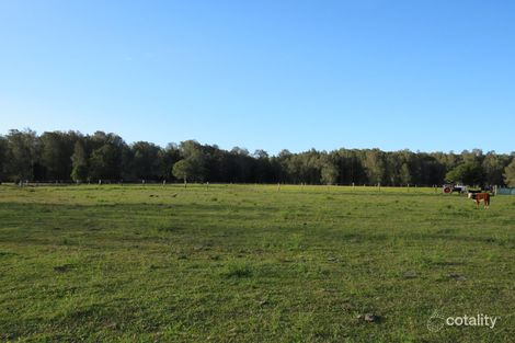 653 Maria River Rd, Crescent Head, NSW 2440