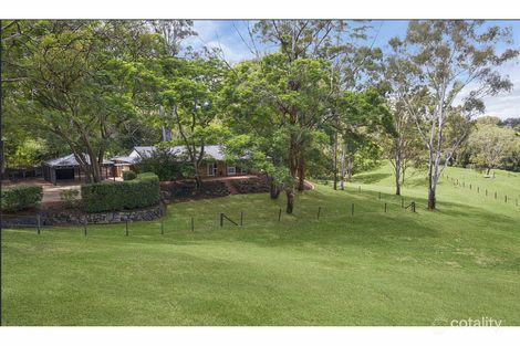 Property photo of 33 Billagall Drive Karana Downs QLD 4306