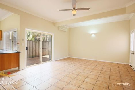 9/8 Overend St, Norman Park, QLD 4170