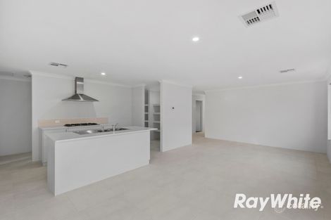 38 Hawdon Rd, Lakelands, WA 6180