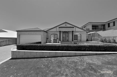 32 Princeton Dr, Wannanup, WA 6210