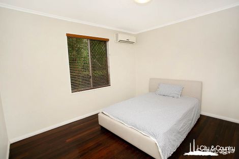 Property photo of 30 Urquhart Street Soldiers Hill QLD 4825