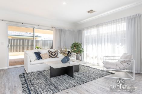 Property photo of 35 Wattleseed Avenue Treeby WA 6164