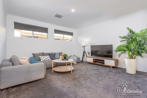 Property photo of 35 Wattleseed Avenue Treeby WA 6164