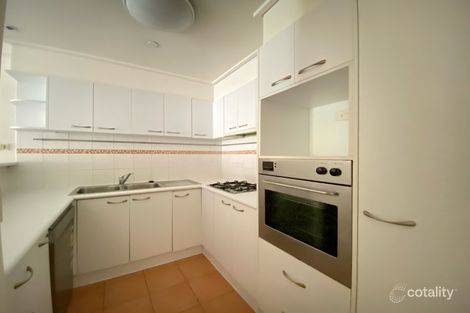 Property photo of 2/18 Dudley Street West Melbourne VIC 3003