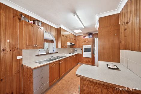 Property photo of 6 Leo Avenue Lurnea NSW 2170