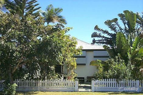 8 Leigh St, West End, QLD 4810